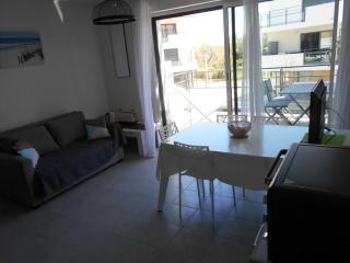Appartement T2 Cabine Climatisé, Terrasse, Parking Privé, Au Grau-du-Roi, Proche Plage et Centre - FR-1-250-175 - Le Grau-du-Roi - 7
