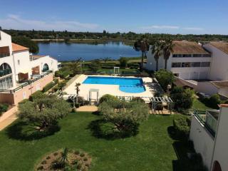 Appartement duplex 3 pièces avec piscine, climatisation et garage à Port Camargue - FR-1-250-192 - Le Grau-du-Roi - 8