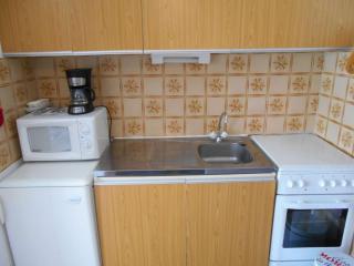 Studio cabine avec terrasse, parking et jardin - 4 couchages - Le Grau-du-Roi - FR-1-250-222 - 6