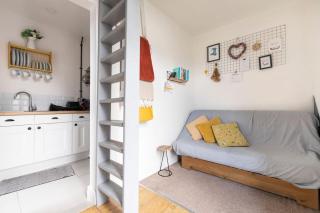 Bethel Nook, a cosy stay in the Welsh Valleys - Hirwaun - 0