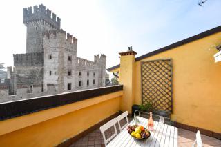Sunset Apartment Home & Terrace - Sirmione - 9