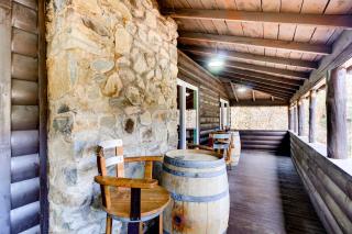 Gatlinburg Cabin Hot Tub and River Views - 9