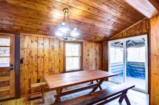 Gatlinburg Cabin Hot Tub and River Views - 1