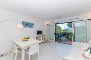 Piazzetta Casa Paola 200m From The Sea - Happy Rentals - 8