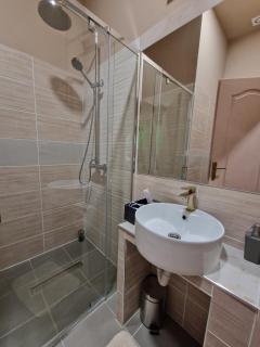 Fantastico Exlcusive Hotel - Senta - 4