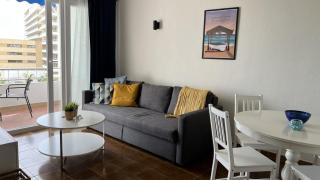 Casa Mercedes 2 bedroom apartment Where beach and city meet BY NAMASTE ELITE - Torremolinos - 4
