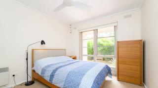 Lohr Avenue Breeze - 1