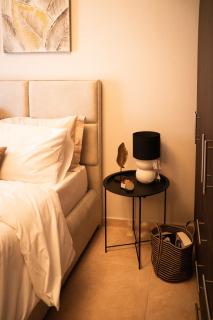 Kate's Luxury Apartment with Private Parking - Volos - 3