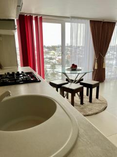 Центр. Студія. Білогірська - 9