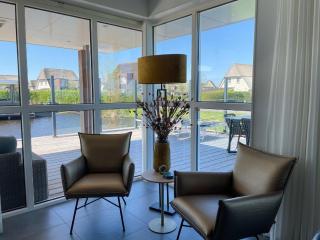 Villa by the Water with Sauna and Terrace - 8