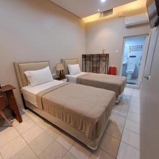 Christine Hotel Jogja - 4