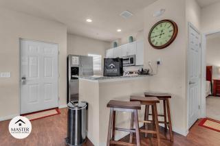 4 Bedrooms - 3 Bathrooms - Lucaya Village 23-101 - Orlando - 4