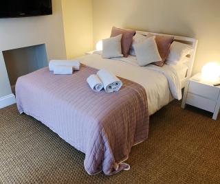 Cosy Central Hideaway - 0