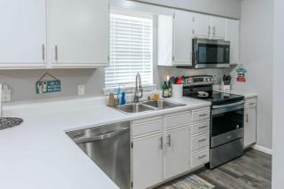 Updated Branson Condo with Indoor Pool Access! - Branson - 2