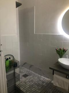 Super location 1min from metro 10min from Camden - Londra - 7