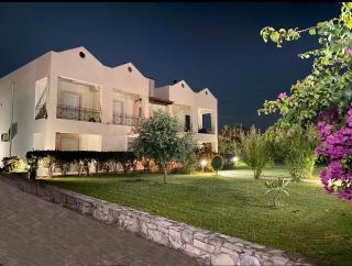 Rethymnian Modern Apartment - Adelianos Kampos - 0