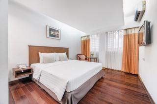 P2 Boutique - Bangkok - 3
