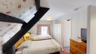 Cider Cottage - 1