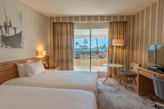 Holiday Inn Nice - Port St Laurent by IHG - Saint-Laurent-du-Var - 9