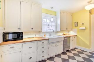 Charming Eugene Vacation Home 1 Mi to Dtwn! - Eugene - 1