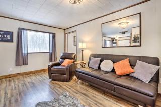 Creekside Cabin Less Than 2 Mi to Hike, Bike and Ski! - Palmer - 5
