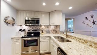 212 Barrington Court - 6