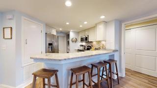 212 Barrington Court - 4