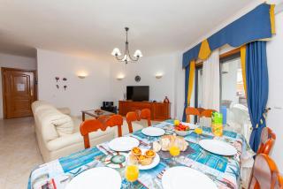Gama Avenue Apartments - 4