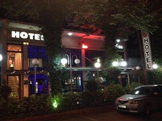 Hotel Berito - Momtschilgrad - 4