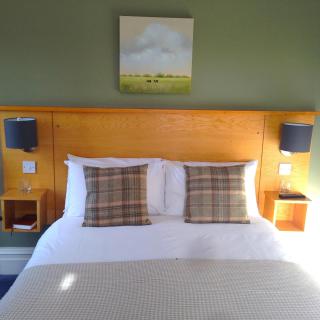 Castle Court - 9
