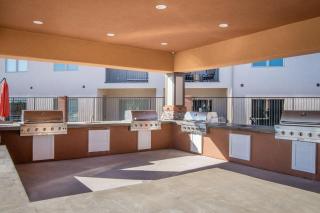 395 Zion Village X-BOX ONE, LOTS OF GAMES, BUILT-IN BUNK BEDS, POOL VIEWS, AND MORE! - Hurricane - 4