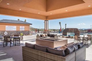 395 Zion Village X-BOX ONE, LOTS OF GAMES, BUILT-IN BUNK BEDS, POOL VIEWS, AND MORE! - Hurricane - 8