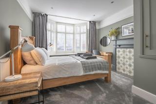 luxury 2 bed apartment, sea view, near the beach. - Llandrillo-yn-Rhôs - 2