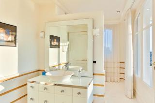 Luxury Villa at Mont Boron, swimming pool overviewing the bay - Nice - 3