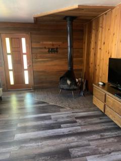 The Tamarack Lodge - Lakeshore - 9