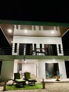 Casa Antema Tamarindo, maison luxe, piscine, jungle, yoga, gym - Tamarindo - 9