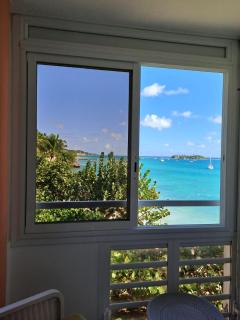 F1 vue mer, accès plage, en centre-ville - Le Gosier - 1
