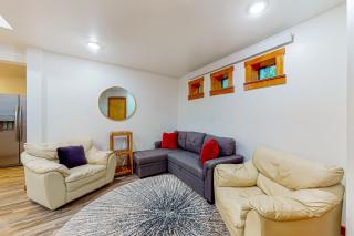 The Hideaway - Langley - 6