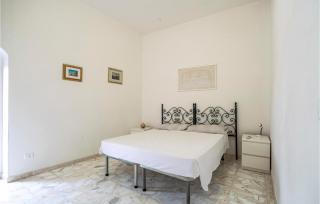 Awesome Apartment In Peschici With Wifi - 4