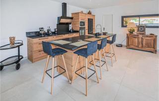 Amazing Home In Robion - Robion en Luberon - 6