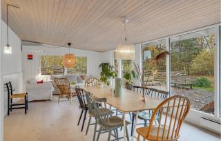Gorgeous Home In Højby With Wifi - Højby - 8