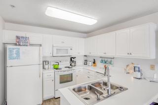 Gulf Island 223 - Navarre - 3