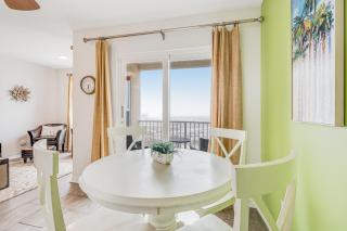 Gulf Island 223 - Navarre - 2