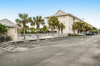 Gulf Island 223 - Navarre - 8