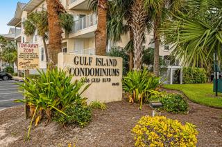 Gulf Island 223 - Navarre - 5