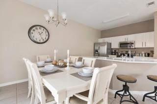 4 Bedrooms 3 Bathrooms Terra Verde 4725 Vb - 3