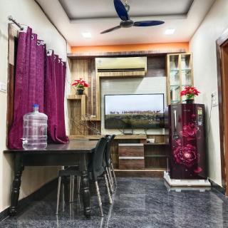 Vijayanagara Home Stay - Hampi - 0