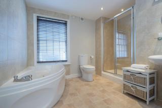 The Boathouse - Seaview - 5