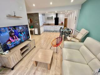 CLOSE TO GRAN VIA Centro familiar con Wifi by Apartamentos Logrono - Logroño - 3