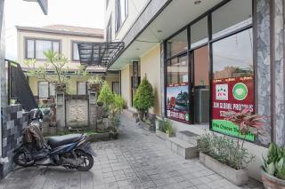 Taxa Uma Guest House - Kuta - 1